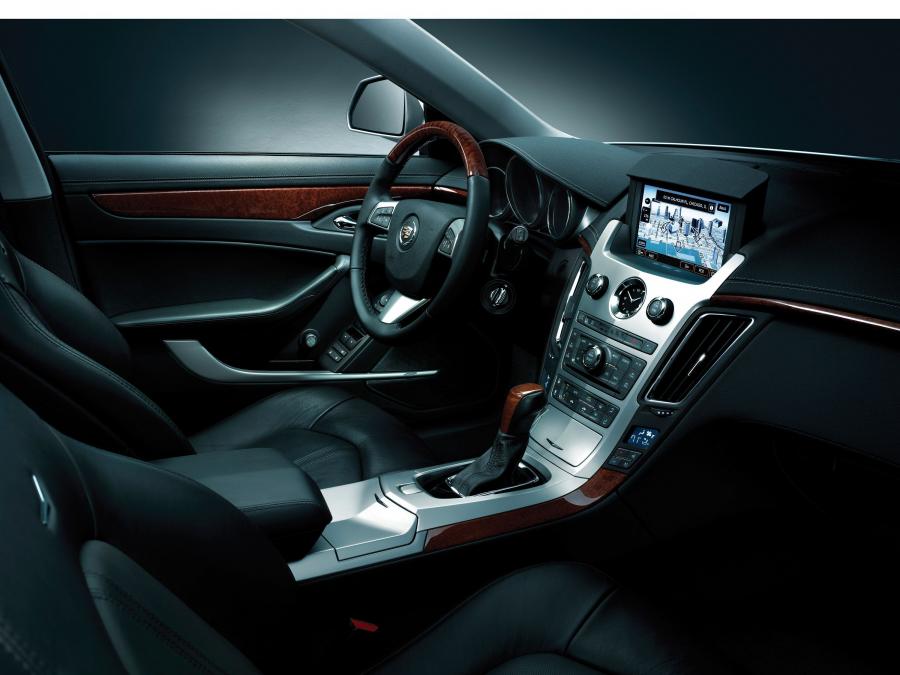  Cadillac CTS Coupe 2011 года  (фото 113 из 128)